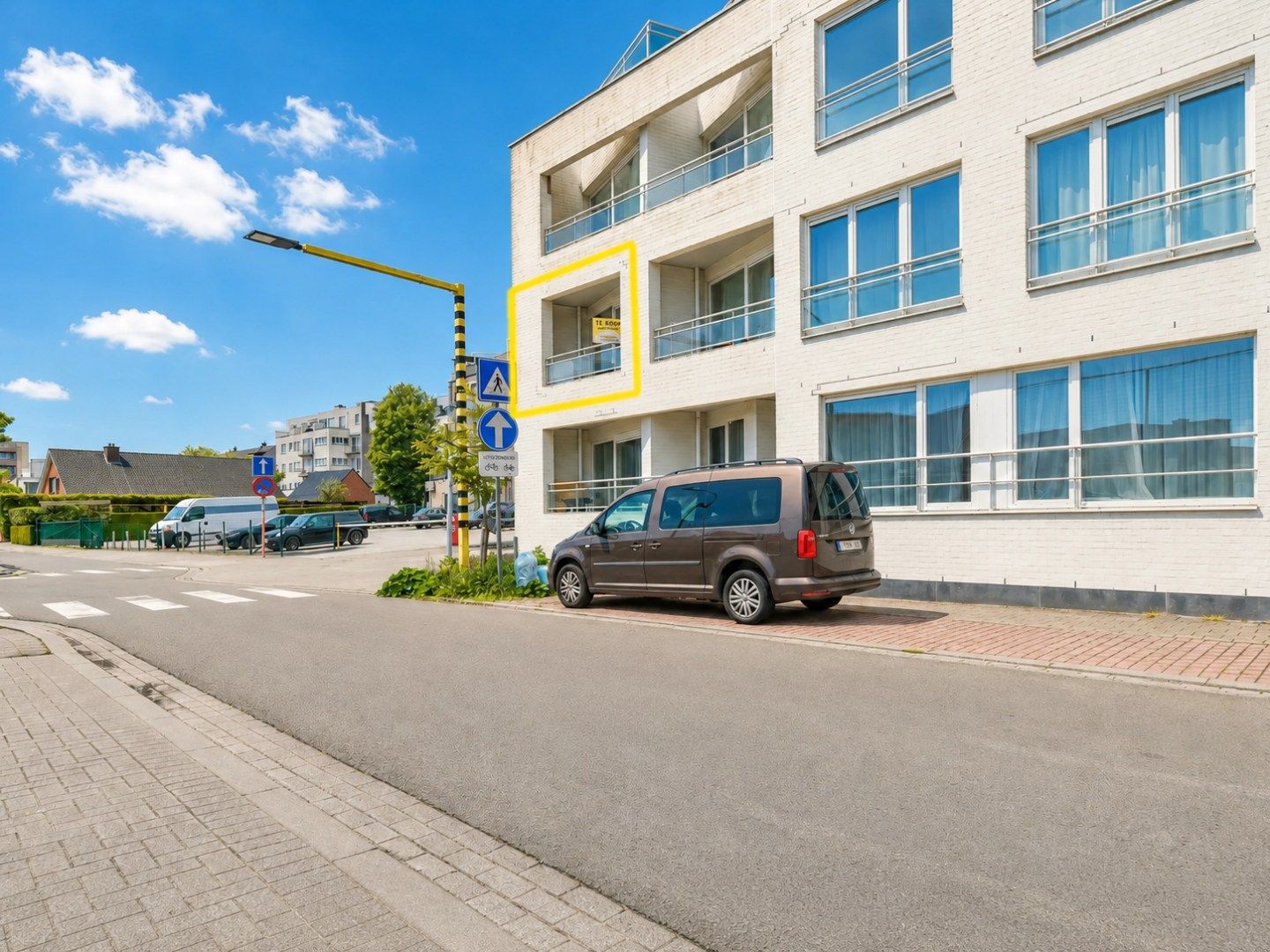 Instapklaar investeringsappartement in centrum Waregem! 