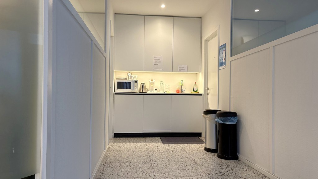 Kantoren en opslagruimte te huur in Nazareth