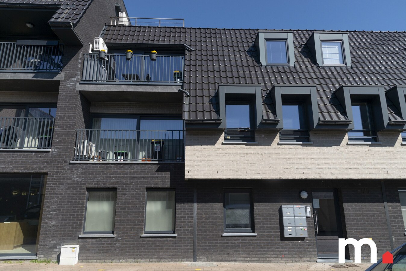 Lichtrijk instapklaar appartement EPC B  te Lendelede met garage! 