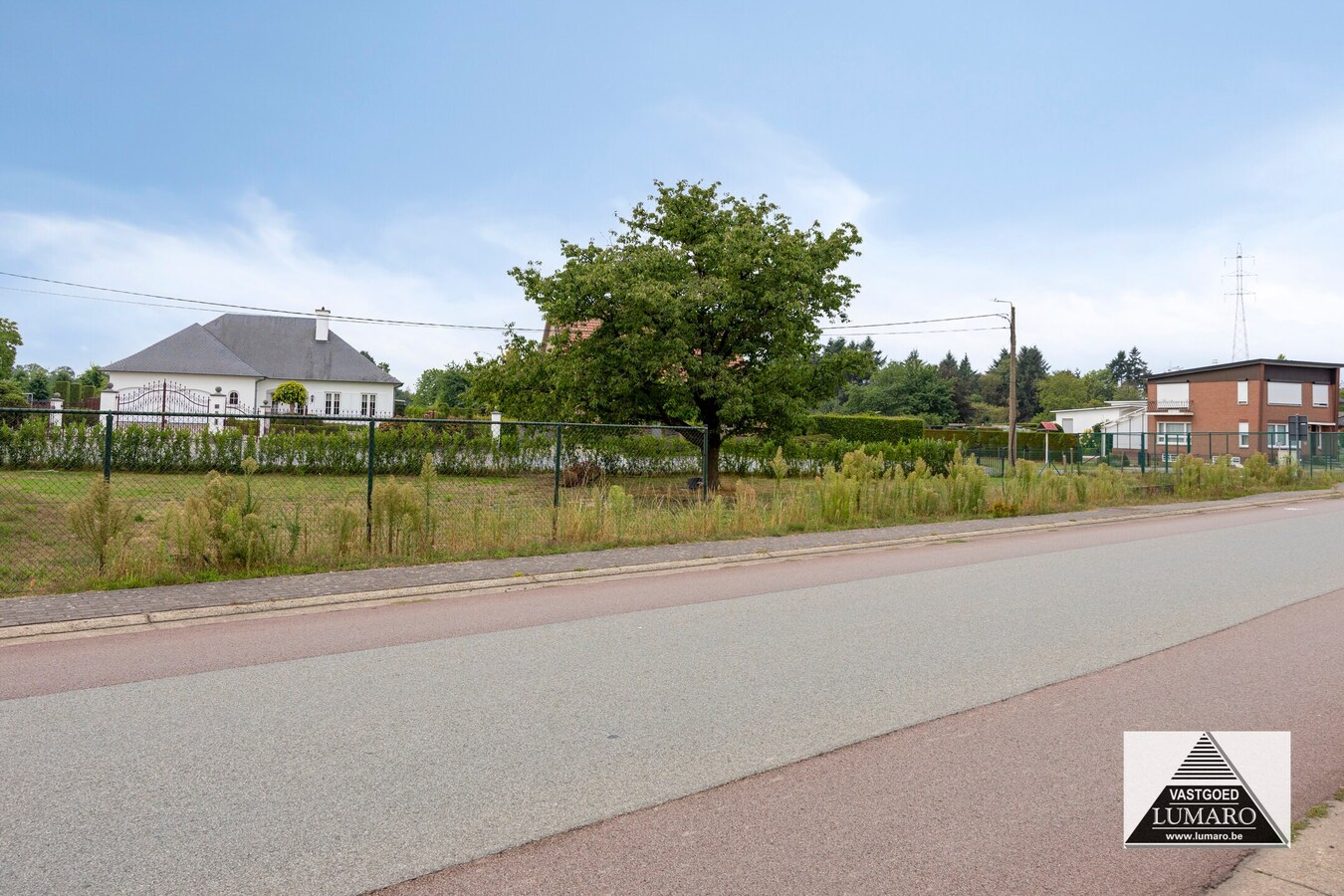 Elen: Bouwplaats voor vrijstaande woning, op 400m van natuurgebied 