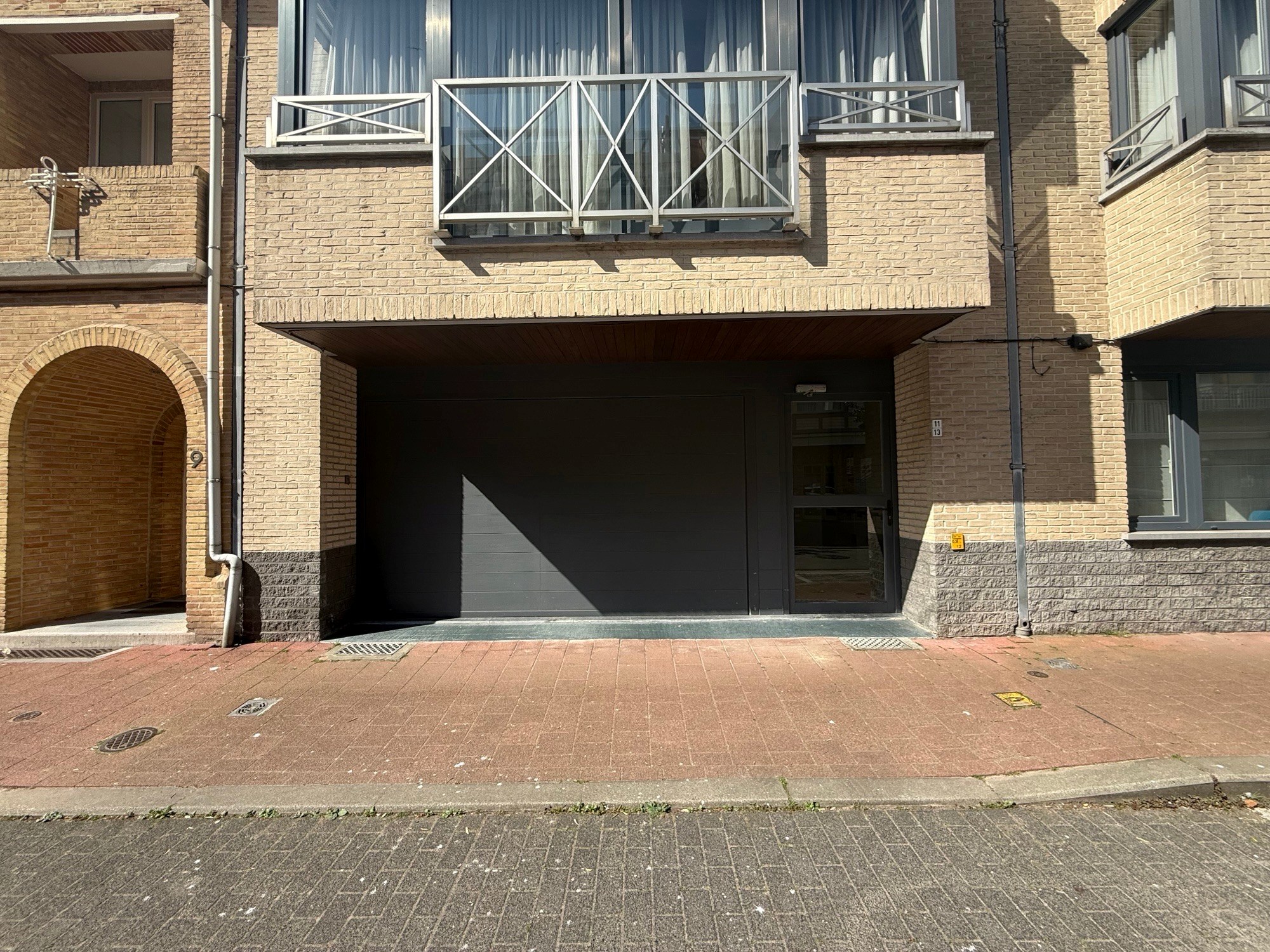 Emplacement à louer dans la rue des Pensées des Dunes. 