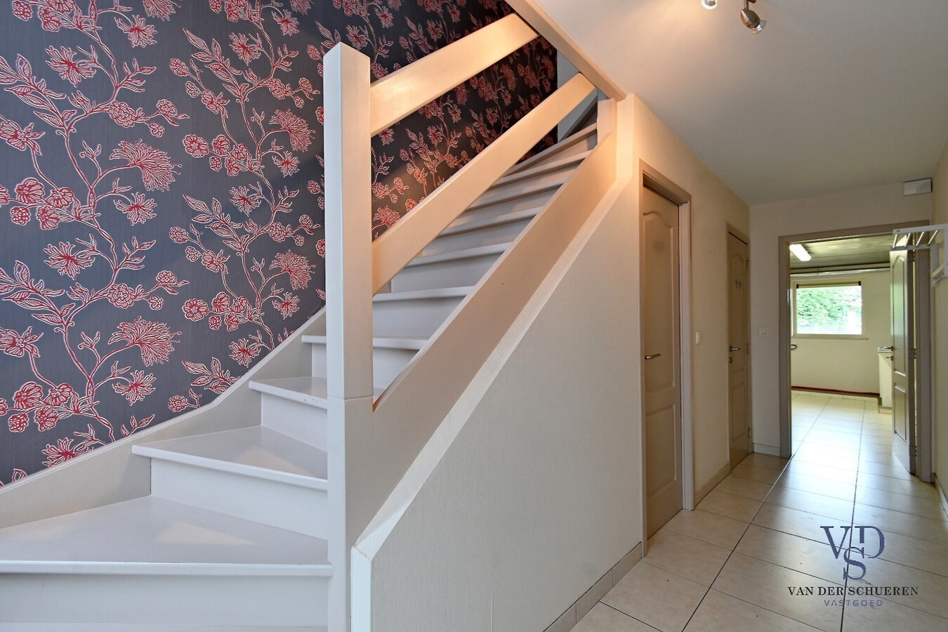 Bijzonder praktische bel-étage-woning 
