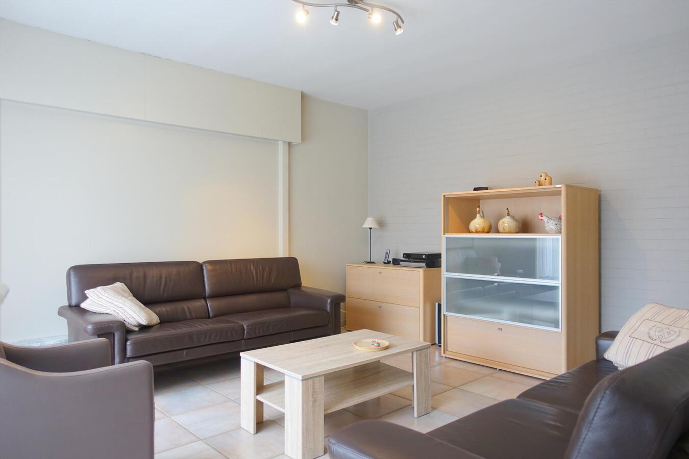 Uitstekend gelegen handelspand met woonst 