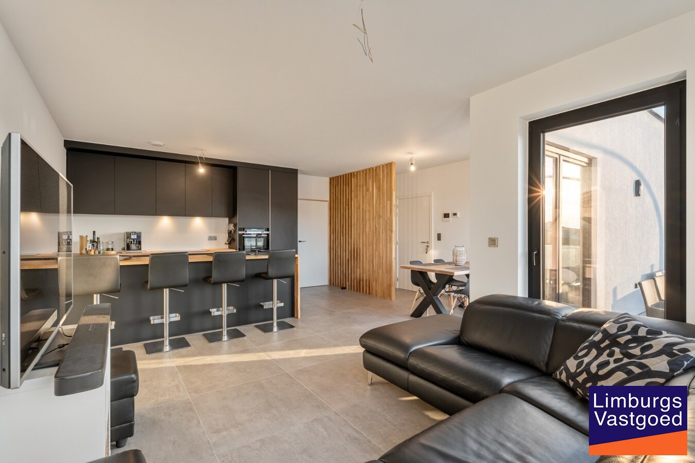 Energiezuinig 3 slpk penthouse, 122m² + terras, 2 parkings en berging 