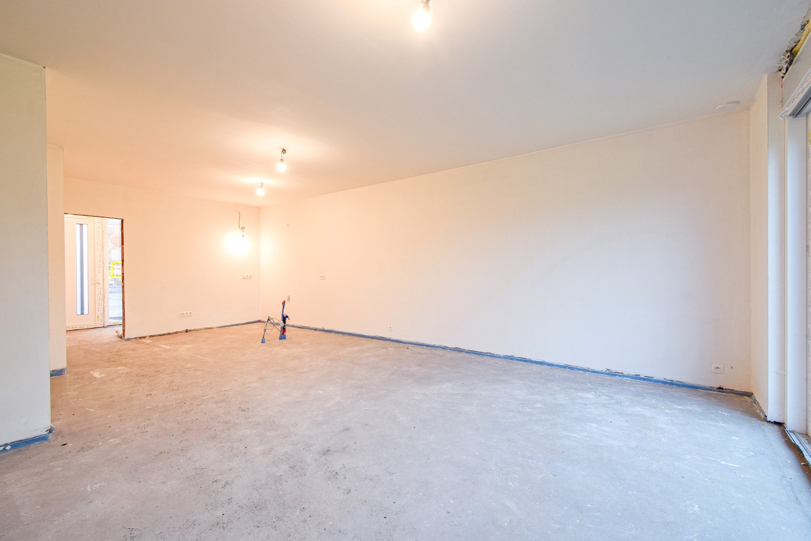 Ruime nieuwbouwwoning met mooi perceel van 431 m² op rustige ligging te Slijpe 