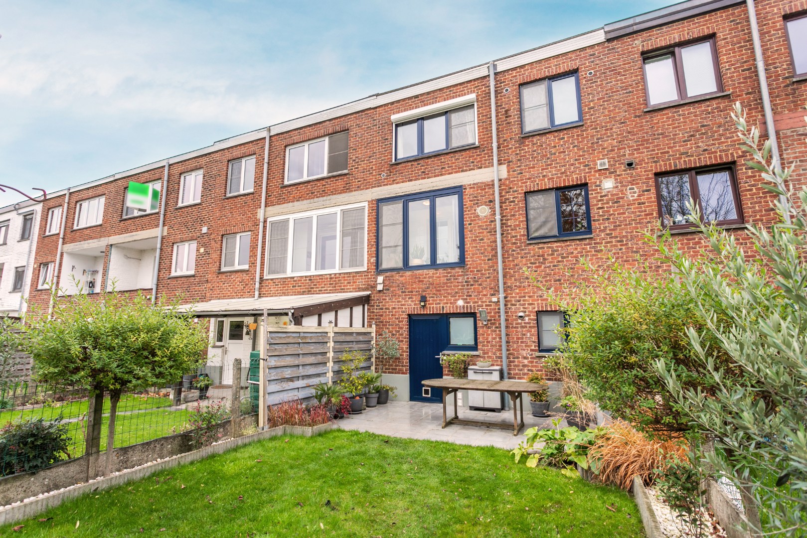 Maison économe en énérgie avec 3 chambres et garage à Halle 
