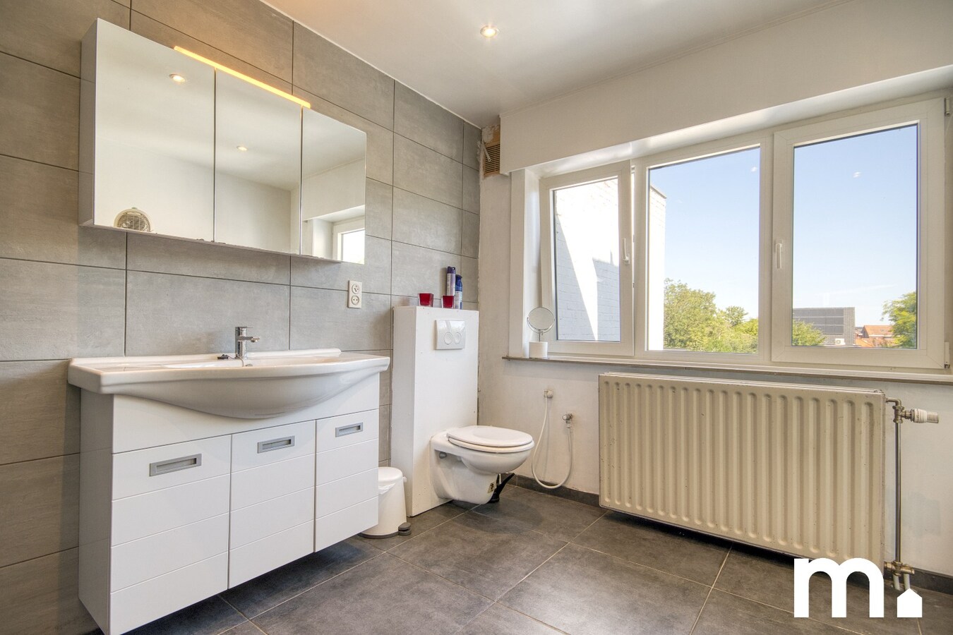 Ruime gezinswoning in de regio Waregem te koop ! 