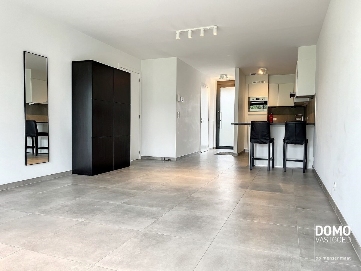 MODERN APPARTEMENT MET TERRAS, LIFT EN 2 SLAAPKAMERS IN DIEPENBEEK 