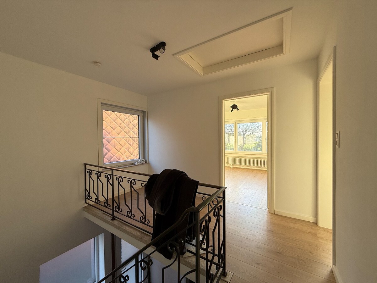 Maison 4 chambres fraîchement repeinte à Kain ! 