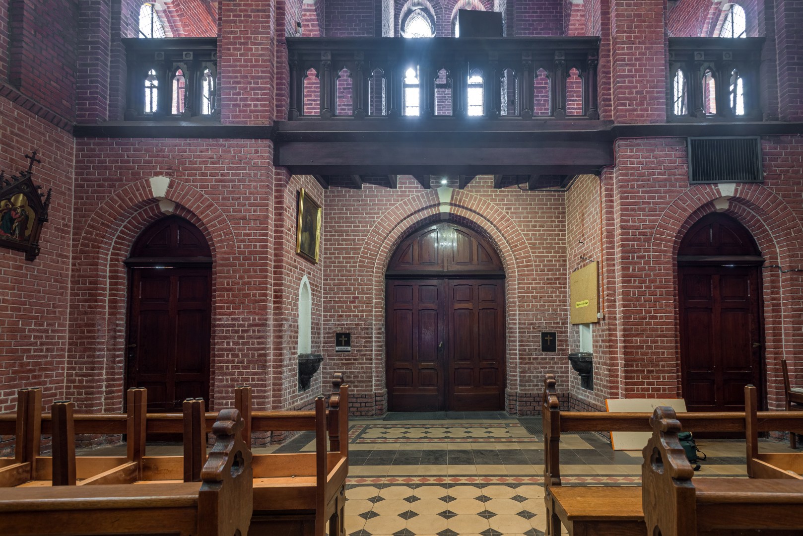 Kerk Achteraan
