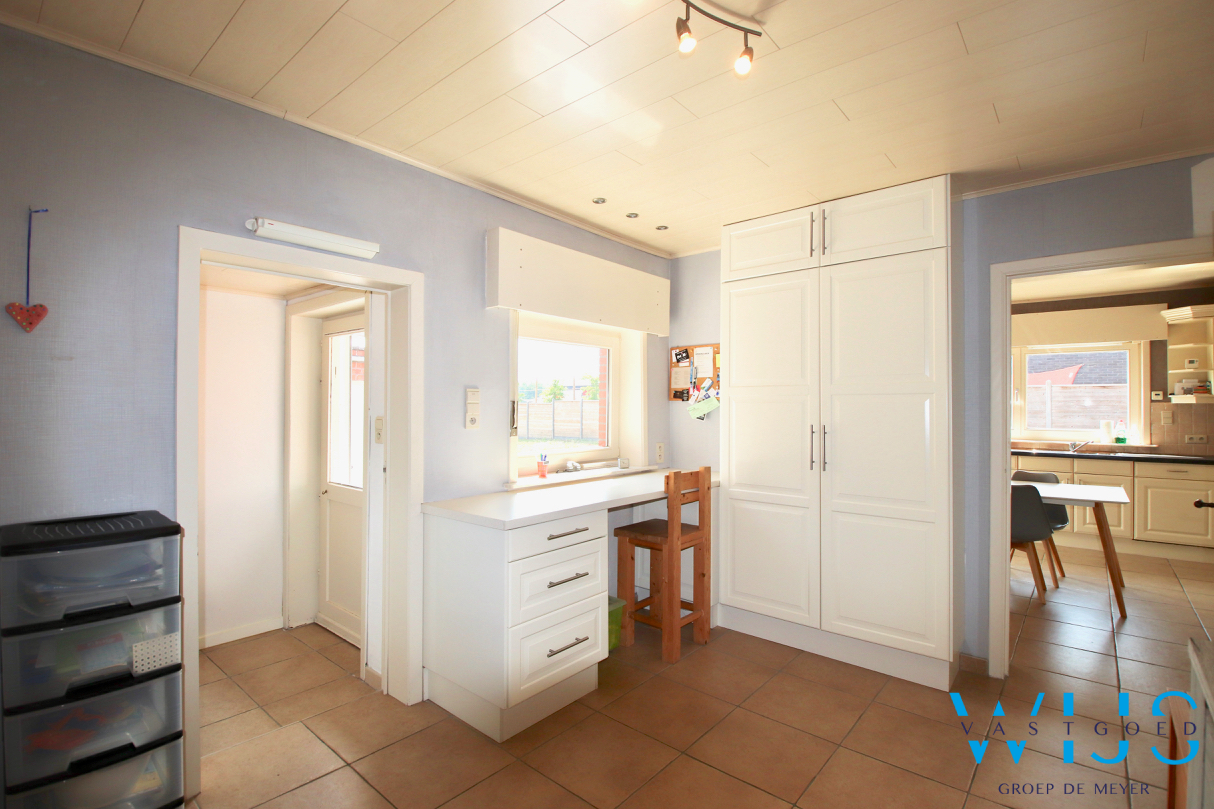 Instapklaar woonhuis op een prachtige ligging te Ertvelde ! 