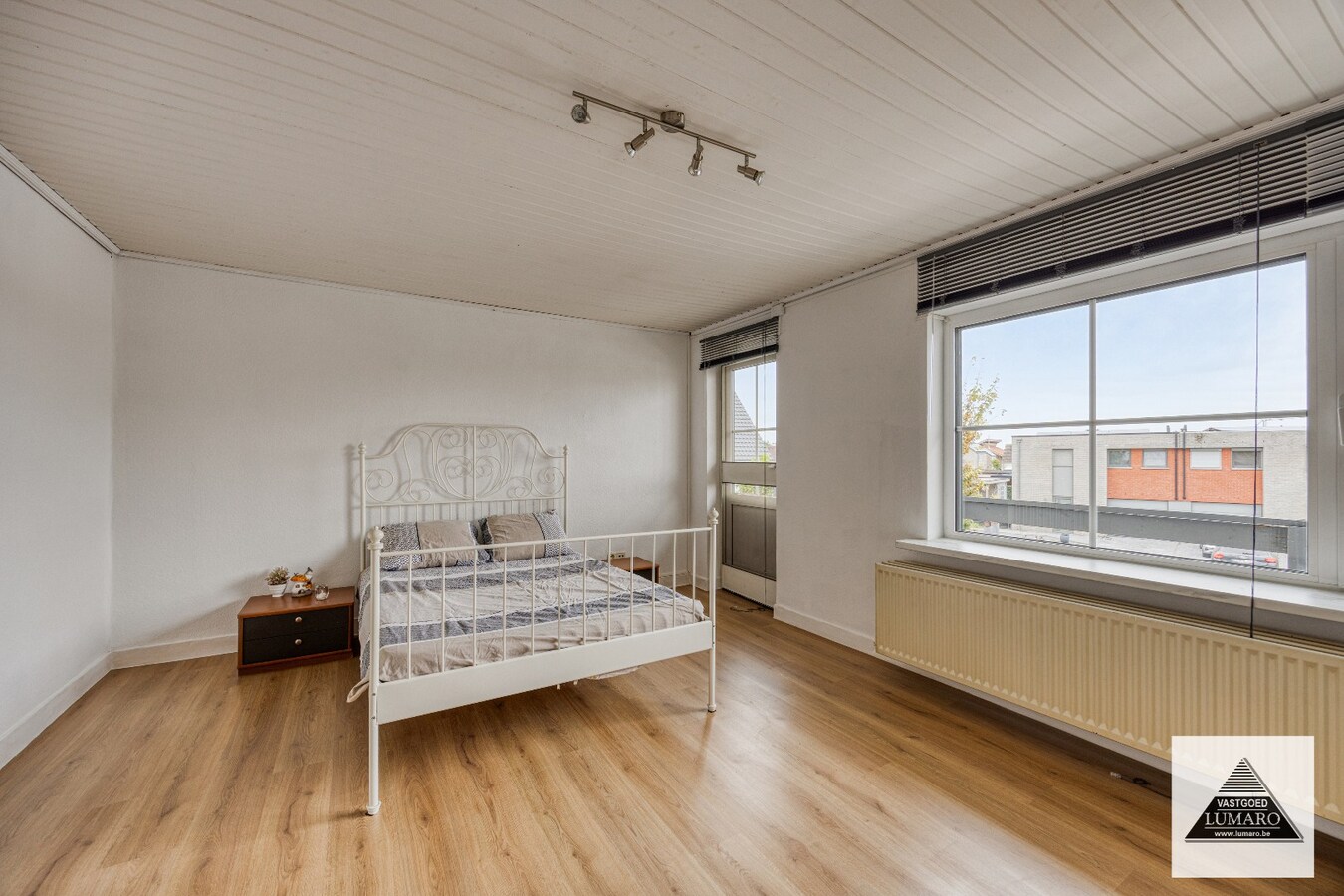 Vrijstaande woning met 4 slaapkamers - zonnepanelen - thuisbatterij 