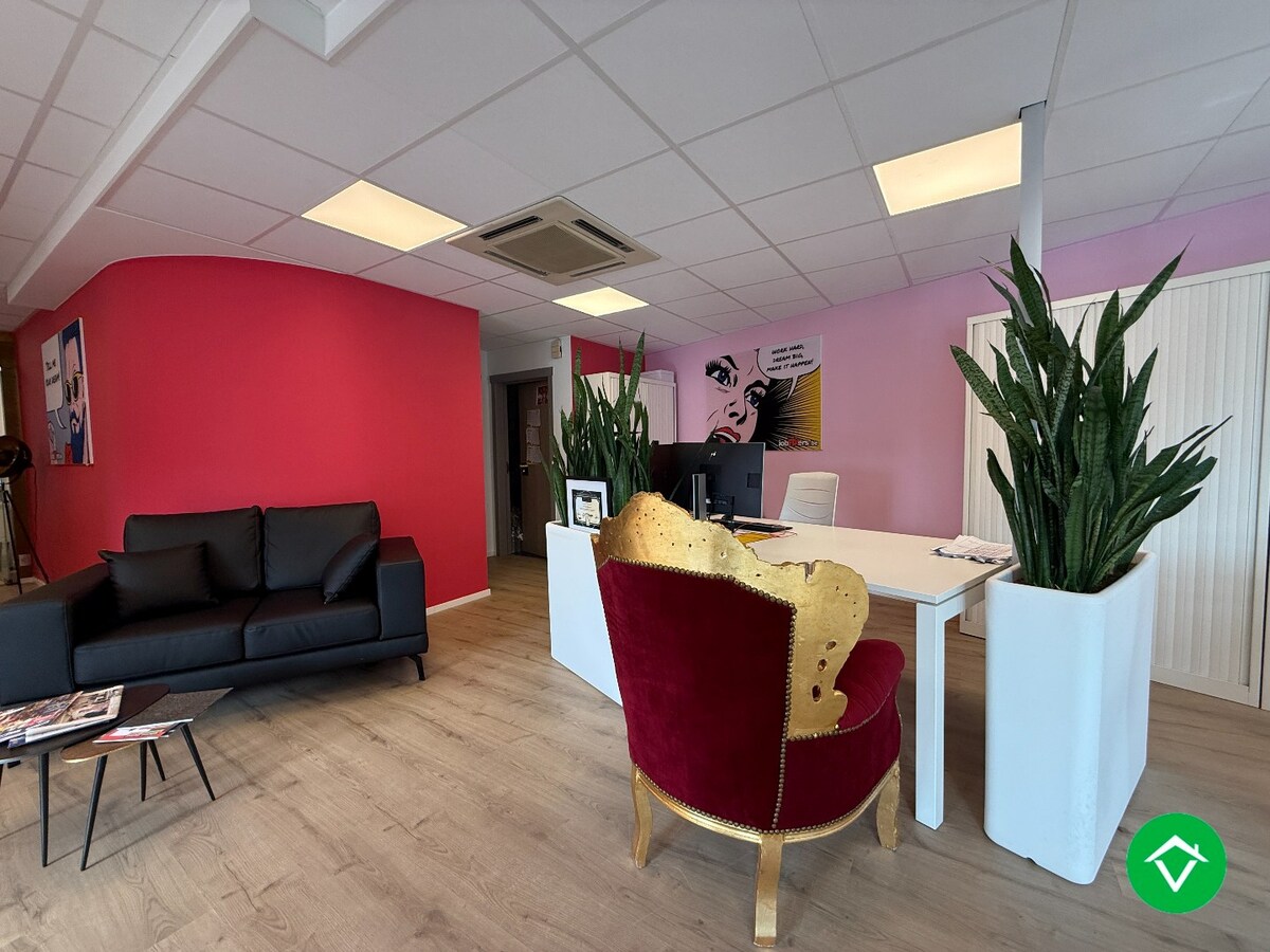 Commercieel gelegen handelspand te Roeselare 