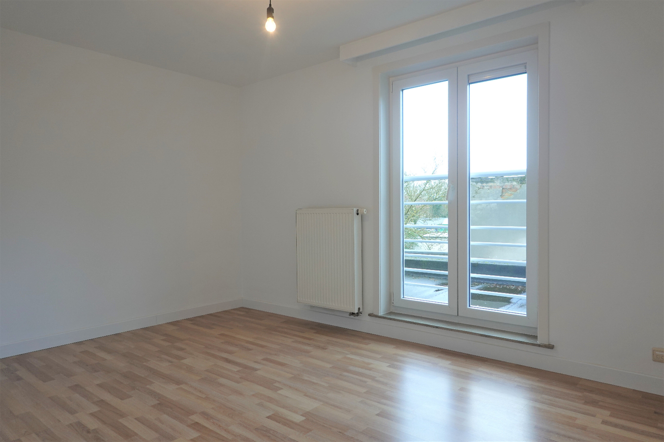 Gezellig en instapklaar appartement in het centrum van Jabbeke 