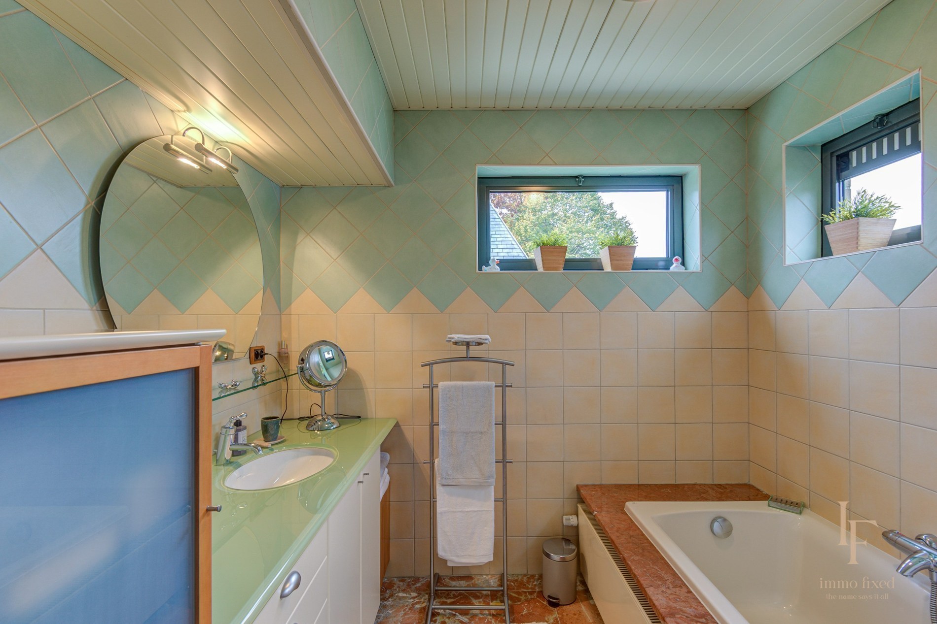 Villa met 3 SLKS + CARPORT te Vorselaar! 