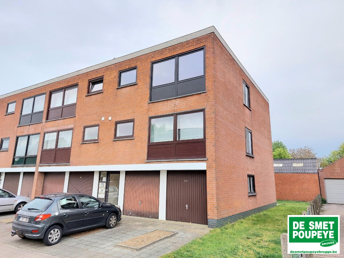Hoekappartement  met garage 