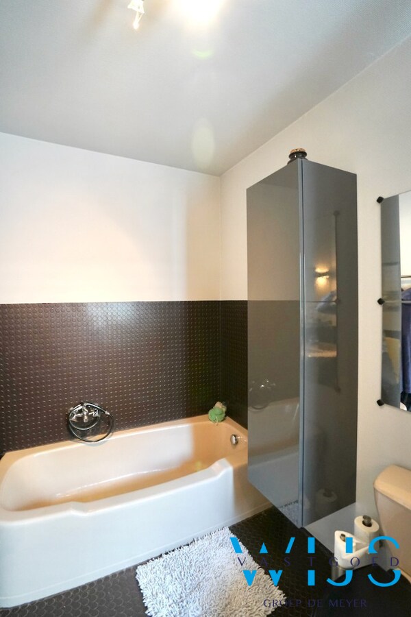 Prachtige eigendom op een schitterende locatie te ERTVELDE ! 