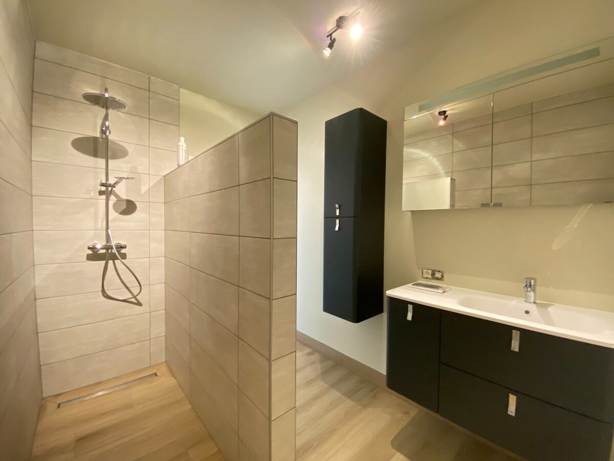 Maison plain-pied fraîchement rénovée à Kain ! 