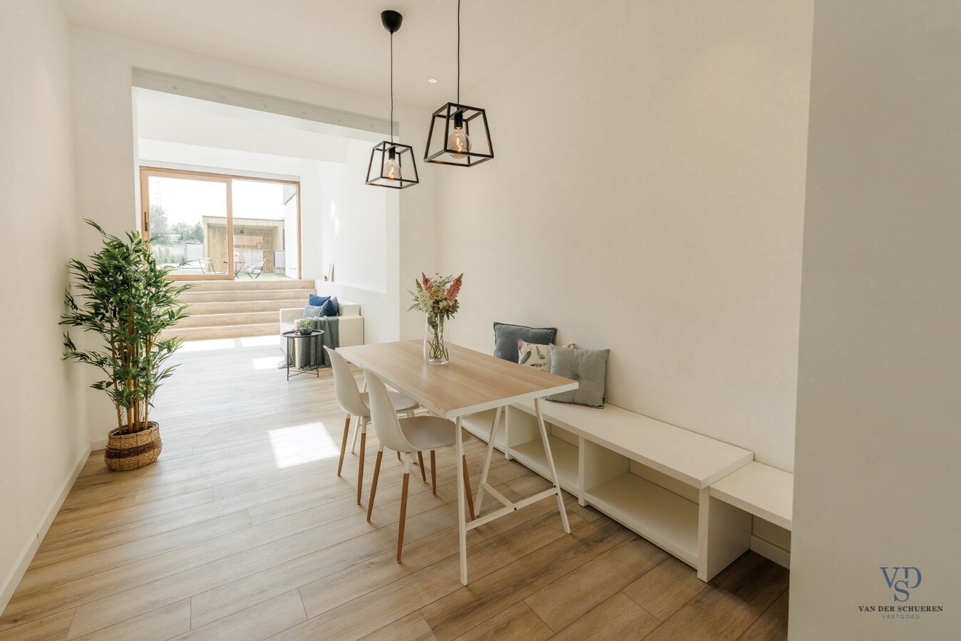 Gerenoveerde woning in Kluisbergen. 