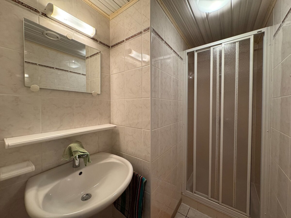 Prachtig doorzonappartement met frontaal zeezicht en 3 slaapkamers te Heist 