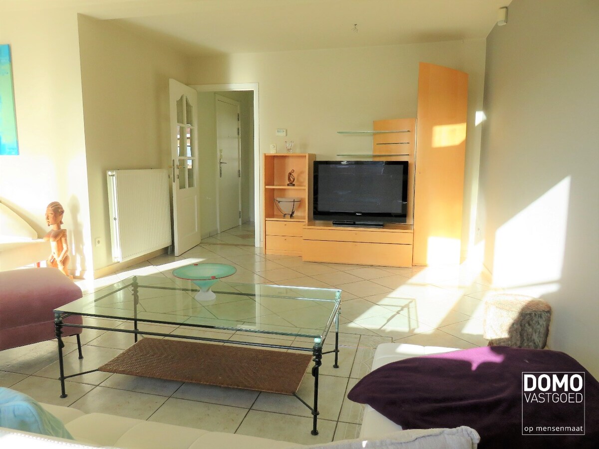 GUNSTIG GELEGEN OPBRENGSTEIGENDOM TE HASSELT 