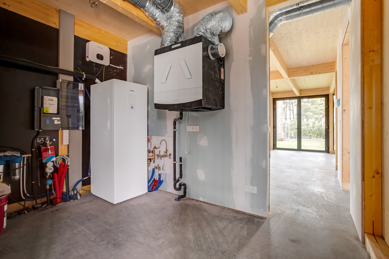 Verkaveling "De Bleeken" omvat 5 moderne BEN-woningen waarvan 4 half-open bebouwingen en 1 open bebouwing. 