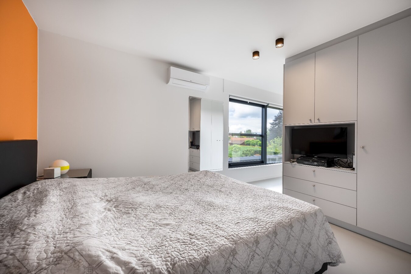 Prachtige, energiezuinige woning met 3 slaapkamers op rustige locatie te Zoersel 