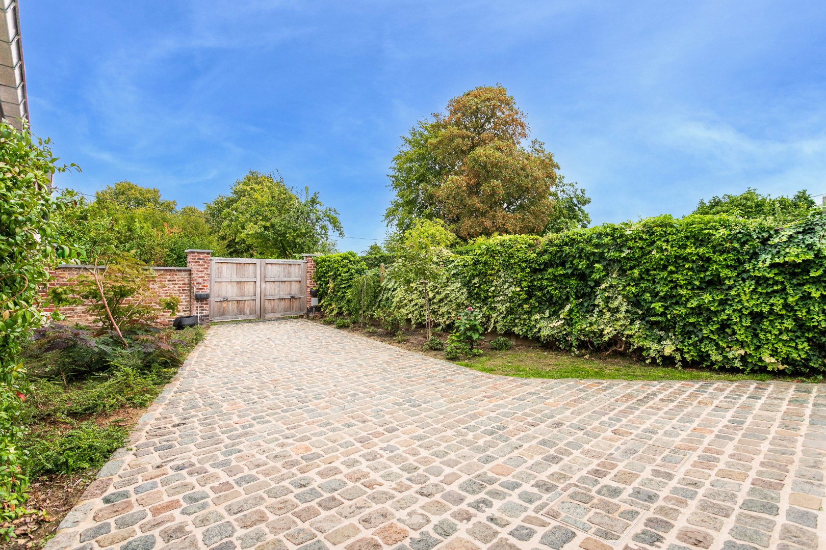 Charmante woning met 3 à 4 slpk en tuin te Halle 