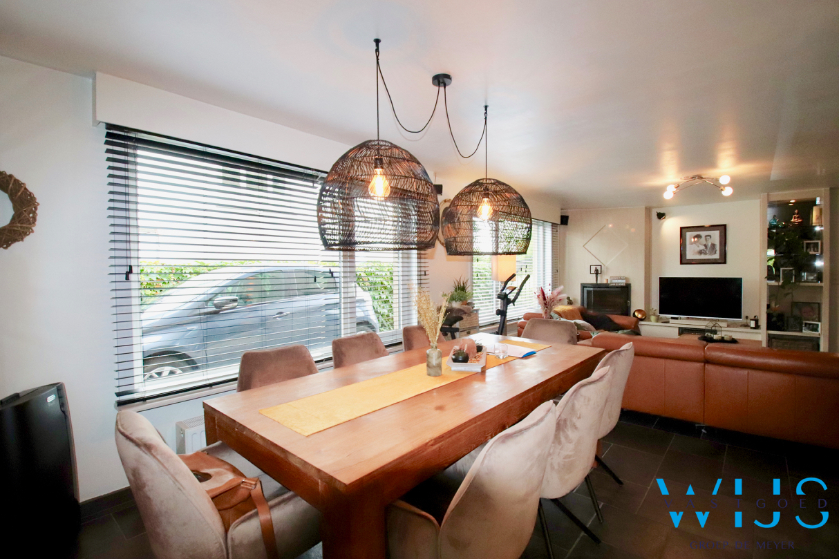 Zeer ruime HOB op een perceel van 934m2 te Evergem ! 