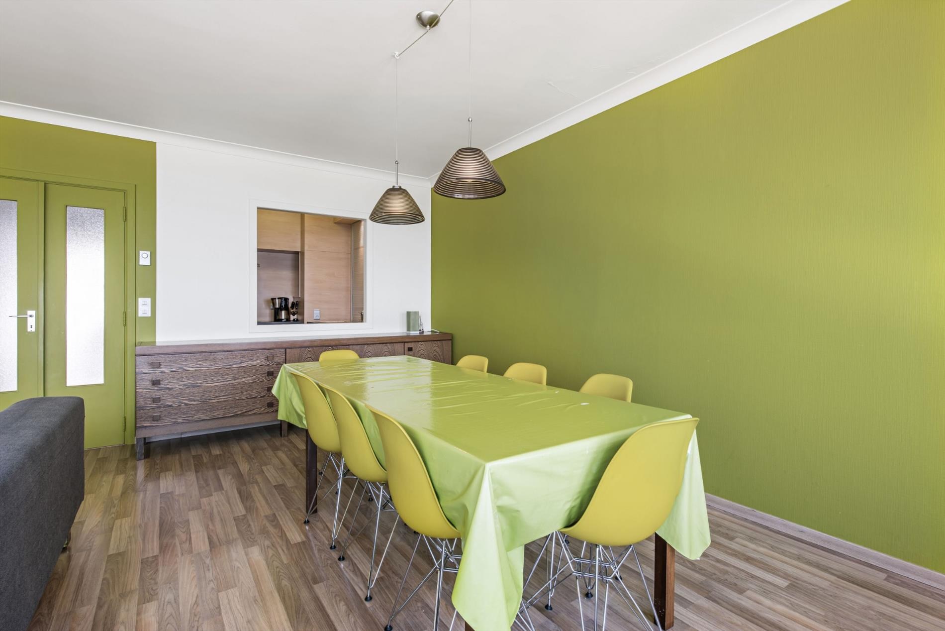 APP. 4 CHAMBRES DANS LE CENTRE AVEC VUE PANORAMIQUE SUR LA MER ET LA VILLE 