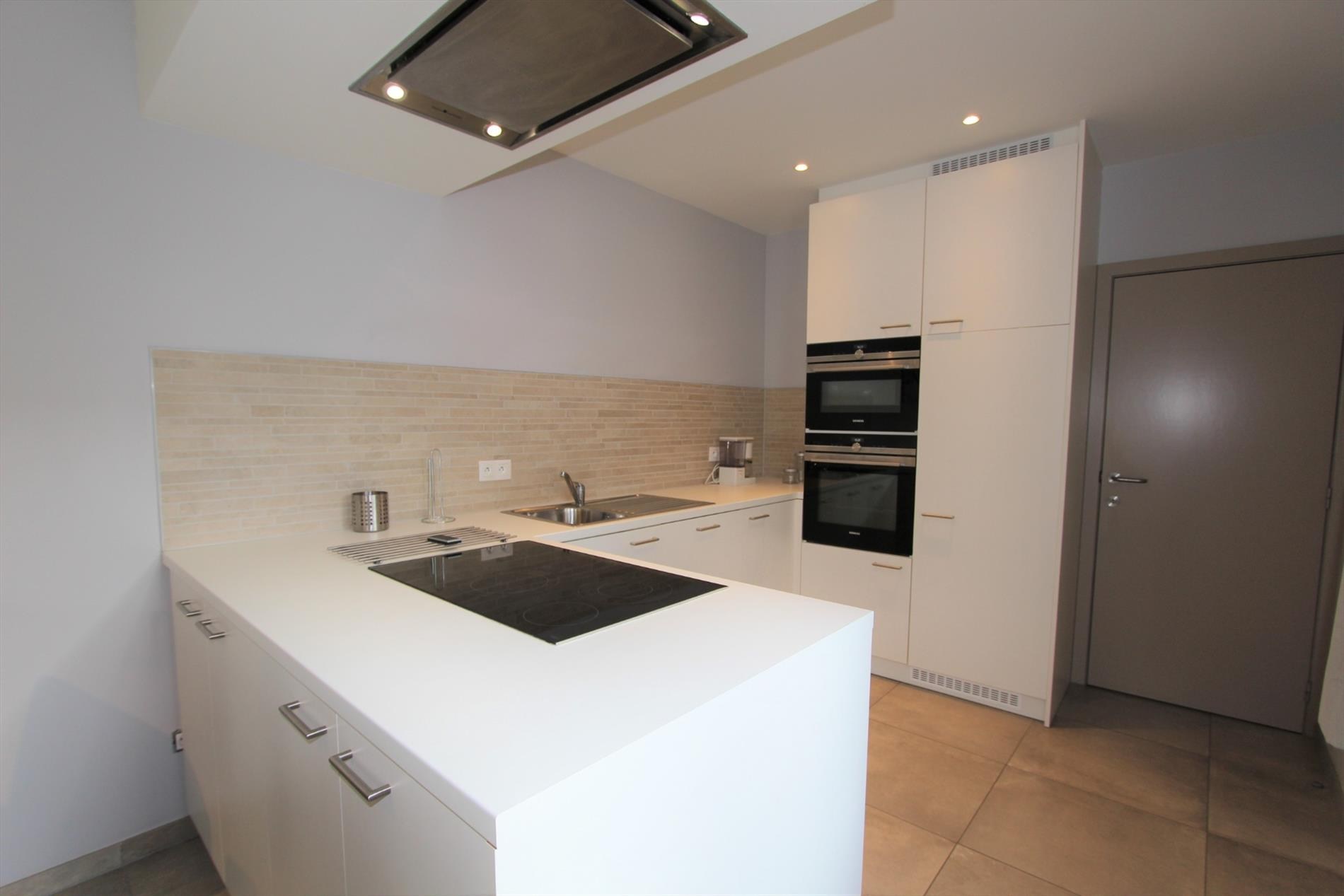 MODERN DUPLEX APPARTEMENT IN HET STADSCENTRUM 