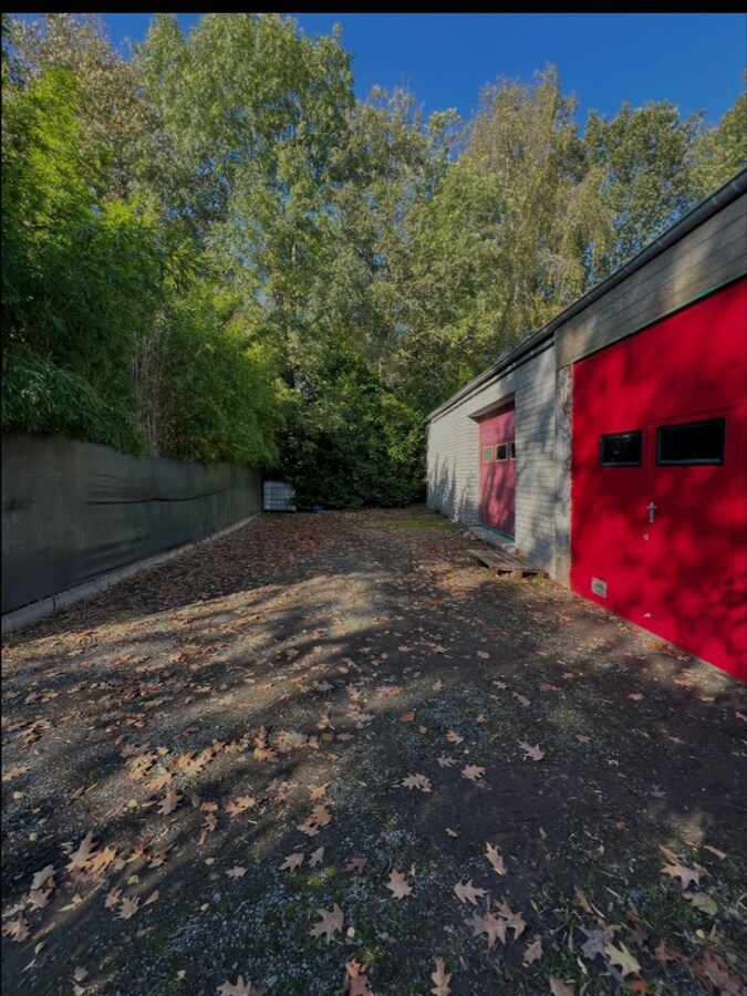 Unieke kans in Heule ! Magazijn van 450 m2 ! 