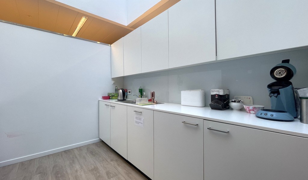 Instapklare kantoren te huur vlakbij E19 in Kontich