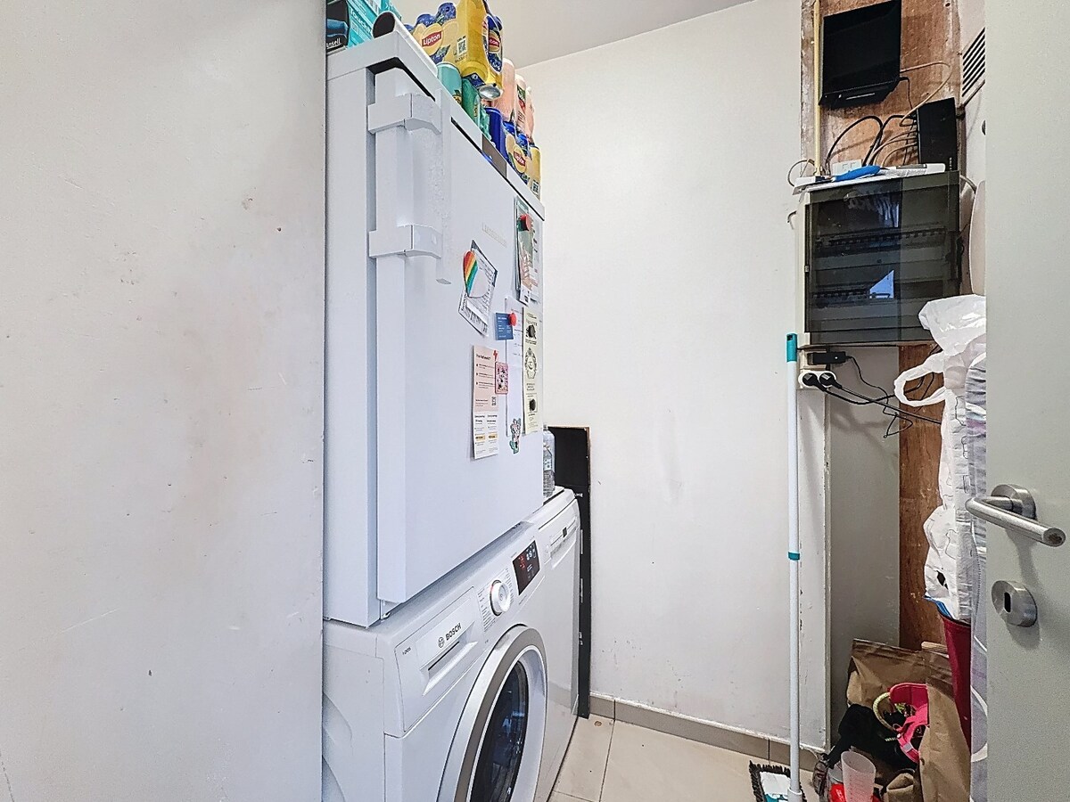 Recent (2009) gelijkvloers appartement te Ninove 