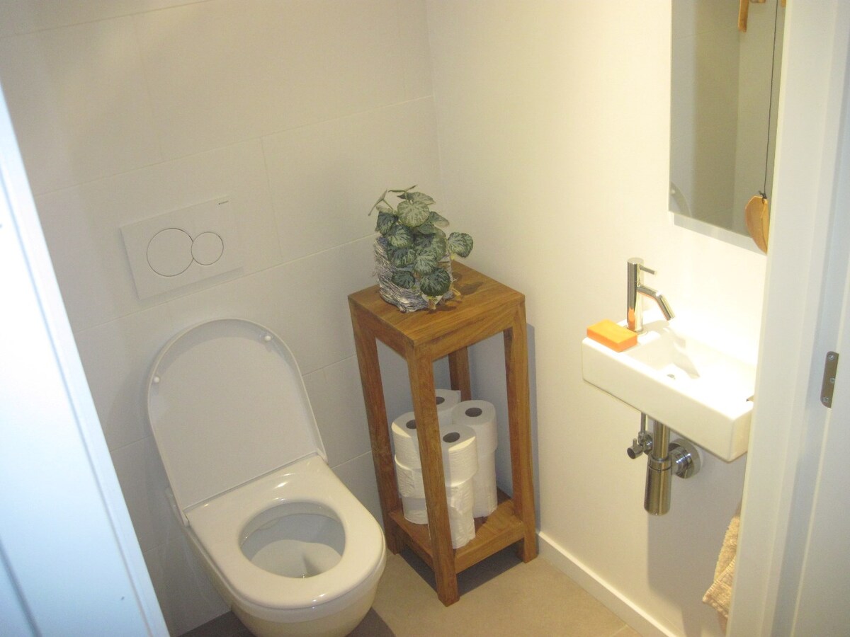 1 slp gelijkvloers appartement met tuin. 