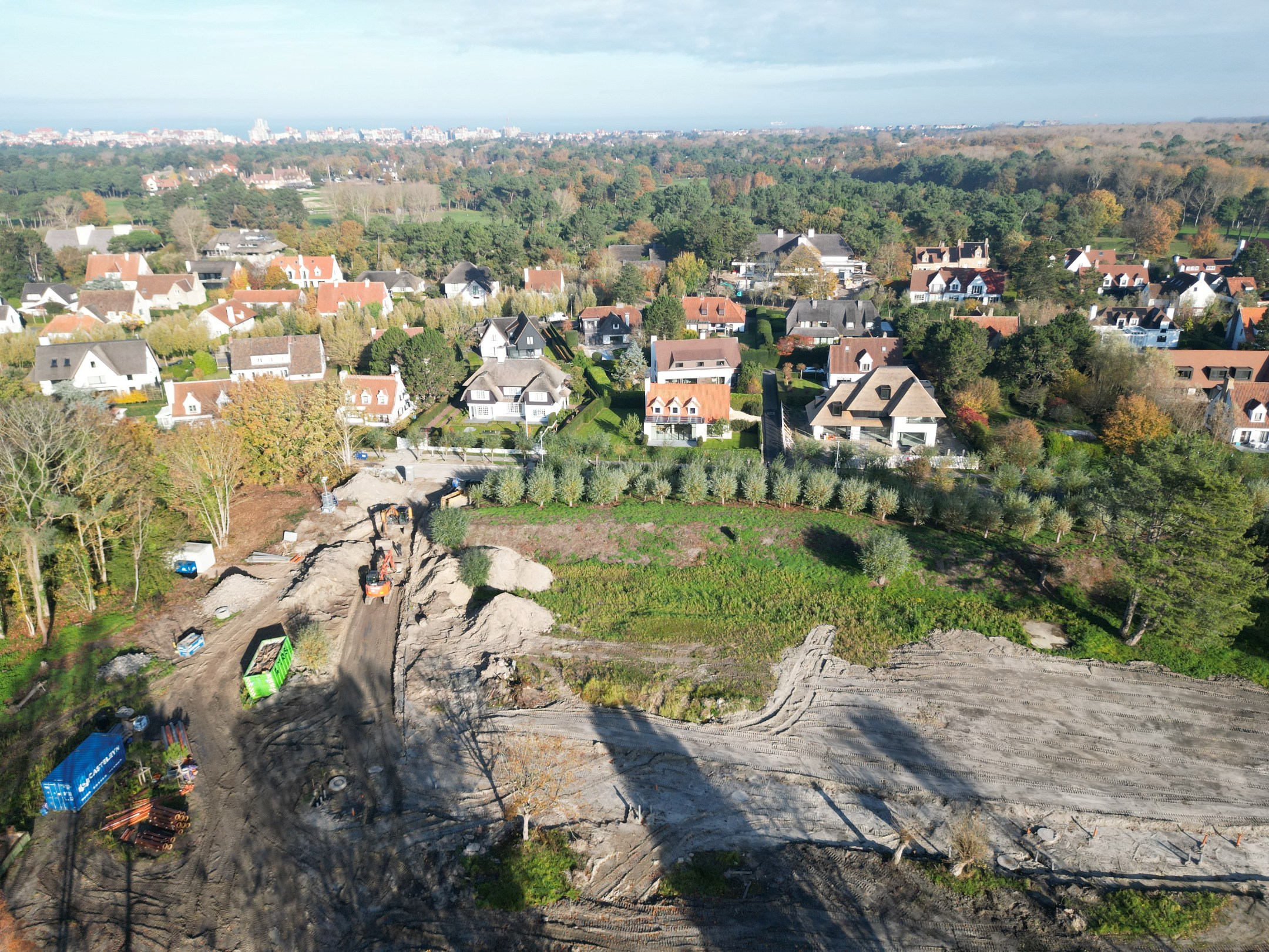 Occasion exceptionnelle de construire dans une communauté fermée verte et exclusive aux abords du Zoute. 