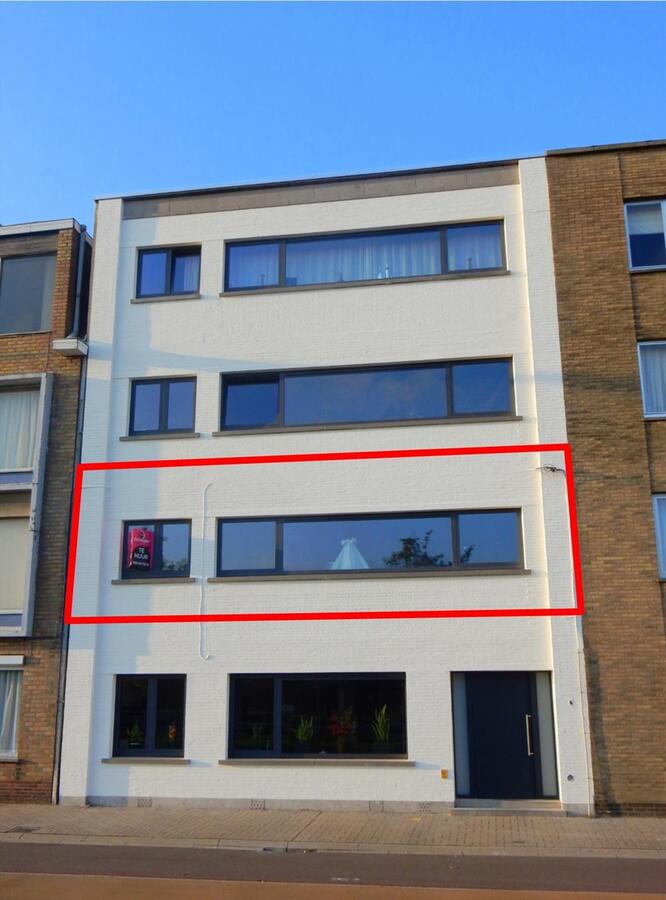 Vernieuwd appartement met 2 slaapkamers 