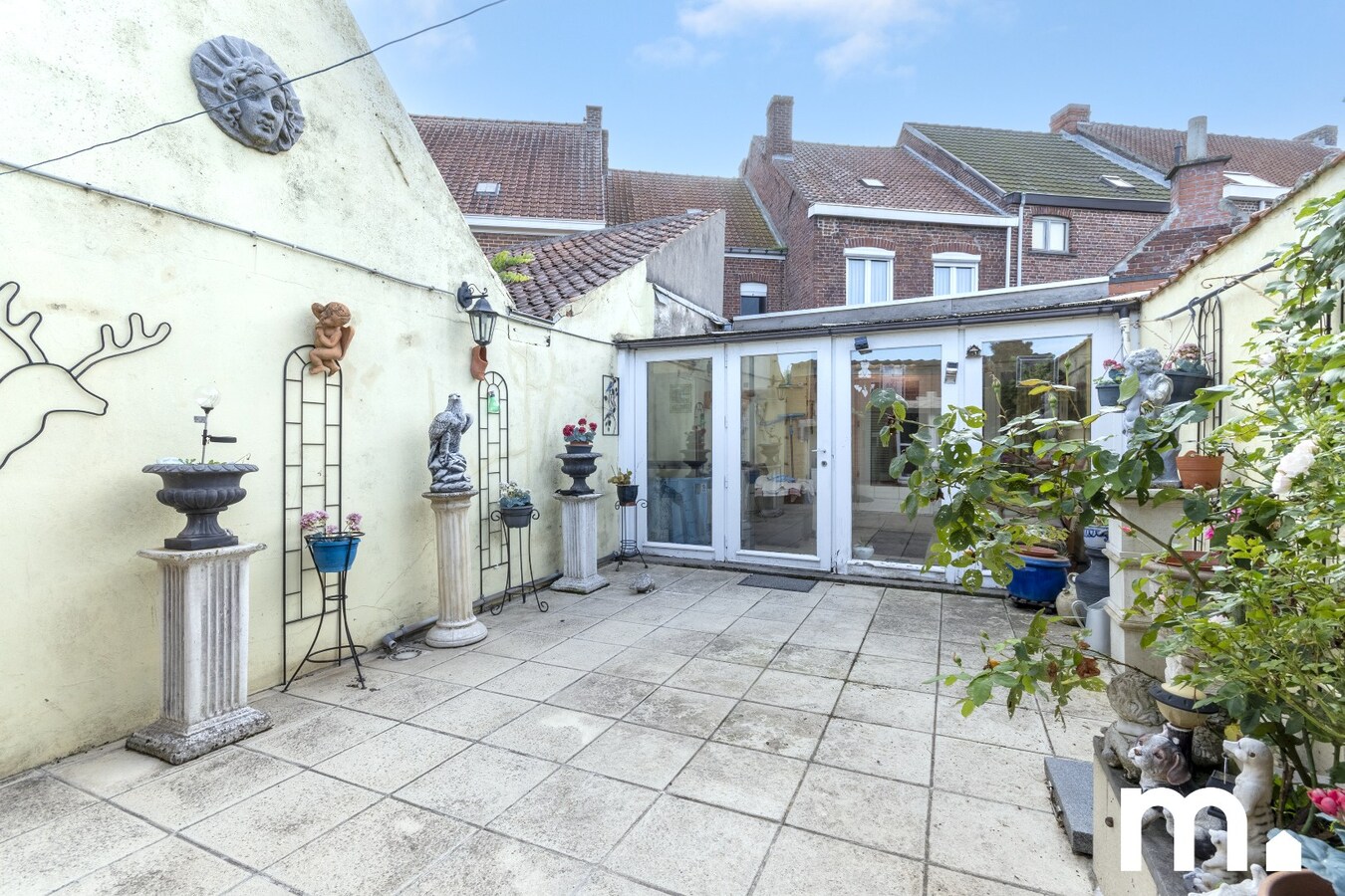 Ideale starterswoning te Zwevegem nabij het centrum met Garage! 