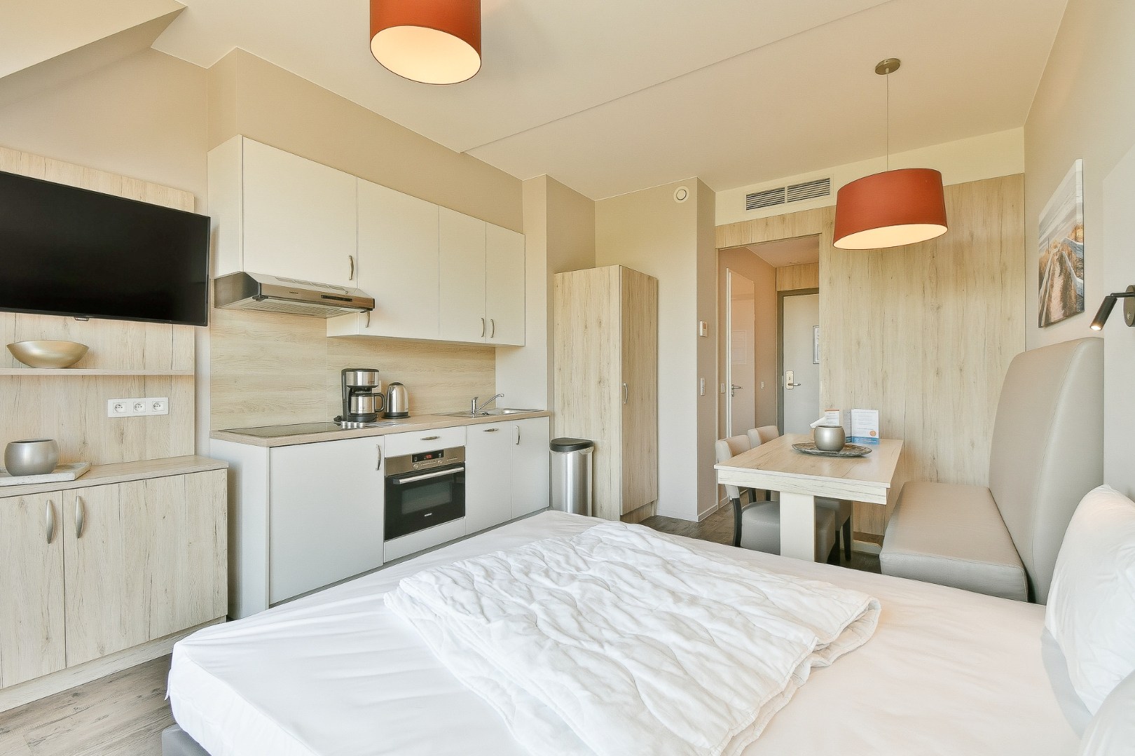 Vernieuwd gemeubeld vakantieappartement 