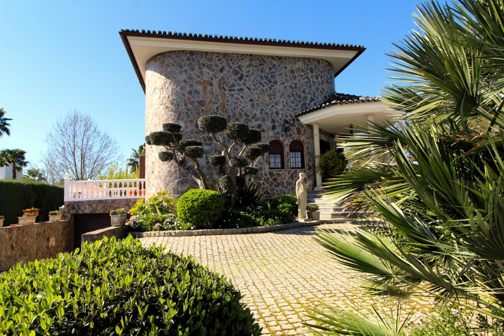 Villa te koop in Badajoz
