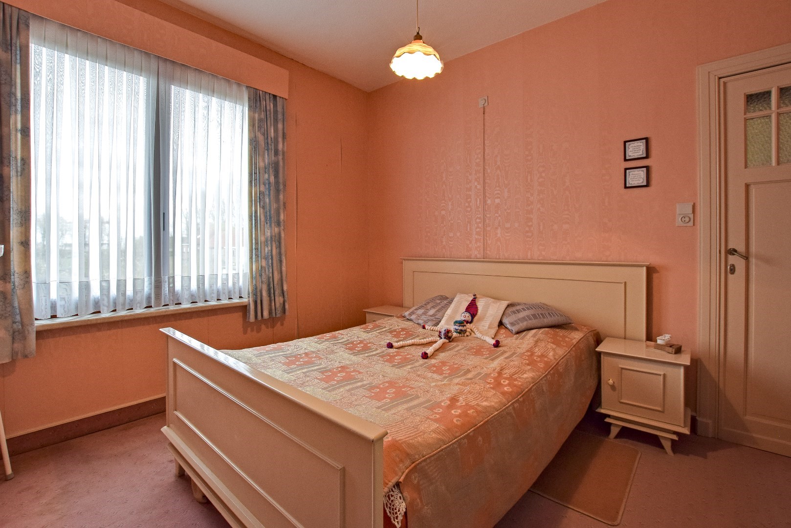 Ruime woning met 3 slaapkamers te centrum Veurne! 