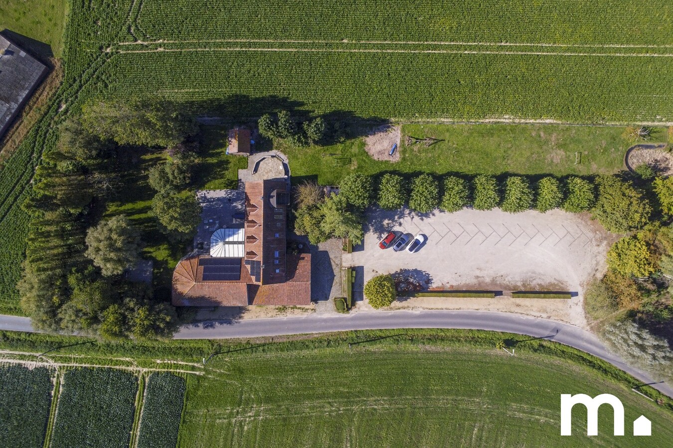 Uniek landhuis in Kruiseke te koop ! 