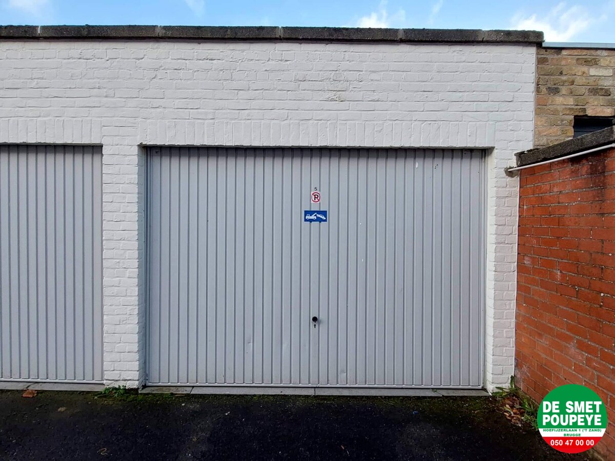 Goed gelegen garage met elektriciteit 