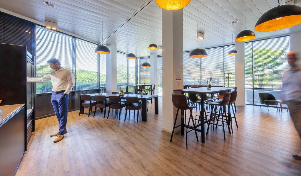 Full service kantoren in SkylinE40 business center in Aalst