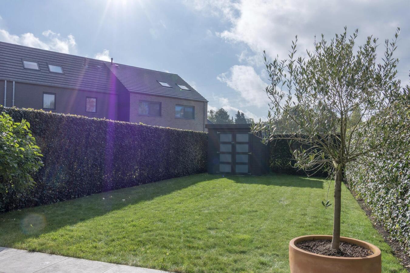 Nieuwbouwwoning met luxueuze afwerking te Merelbeke 