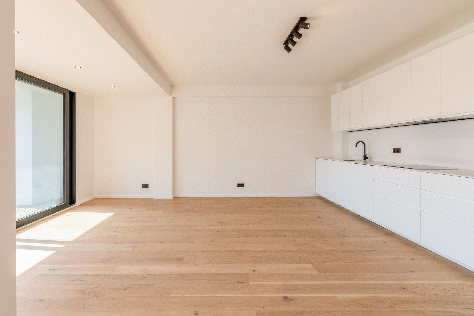 Prachtig gerenoveerd 3 slaapkamerappartement te Sint-Lievenslaan 