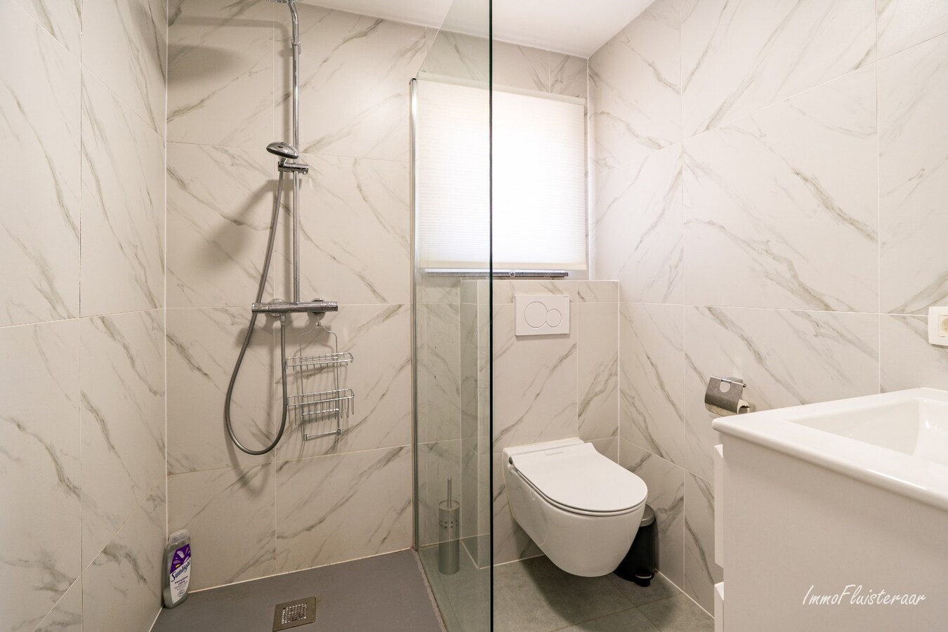 Veelzijdige woning met paardenstallen op ca. 2ha te Helchteren 