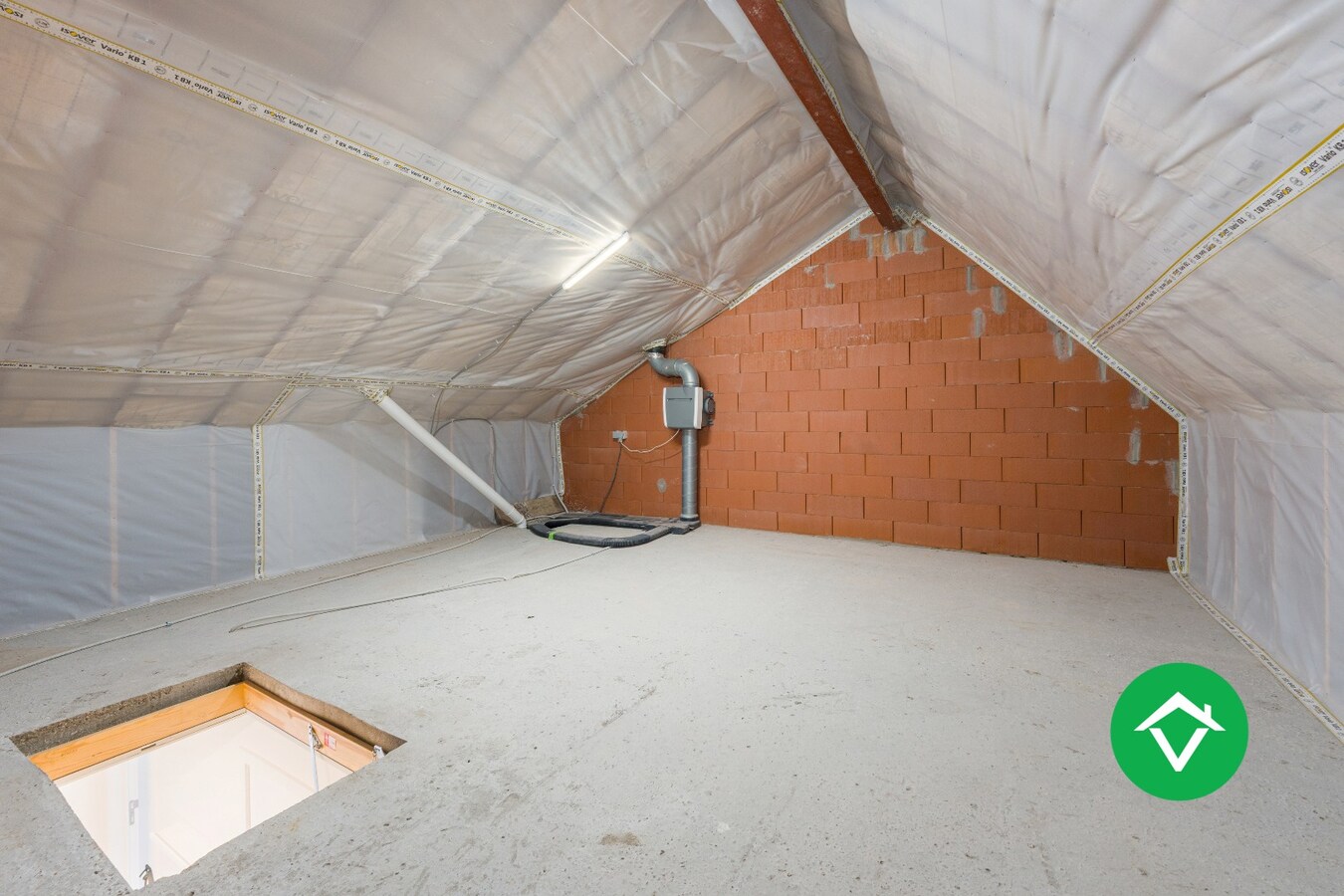 Instapklare energiezuinige woning (2018) met garage en tuin in Zevekote 