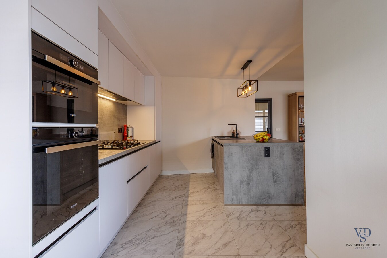 Stijlvol gerenoveerde woning. 