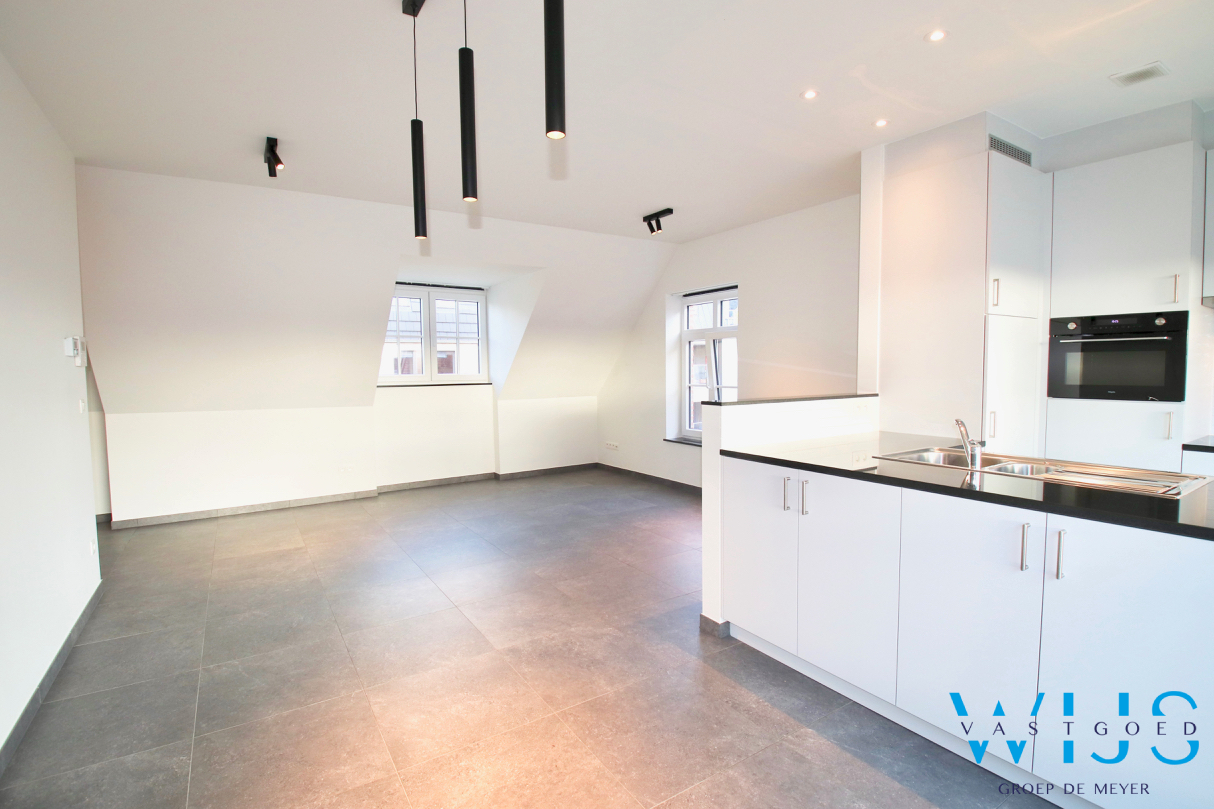 Instapklaar appartement met 2 slaapkamers &amp; terras te ASSENEDE ! 